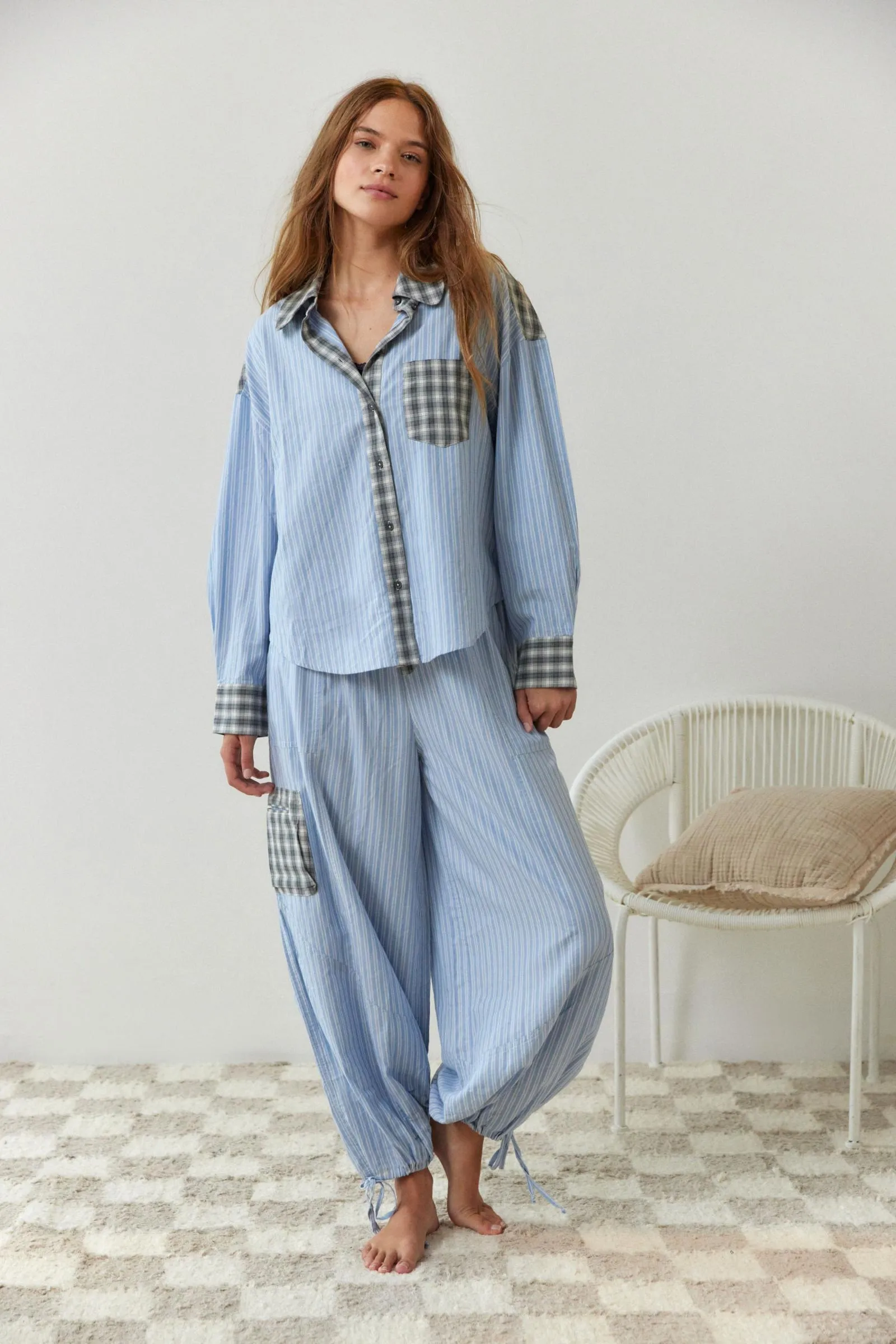 Damen Gestreiftes Pyjama-Set mit Karomuster - Hemd & Hose
