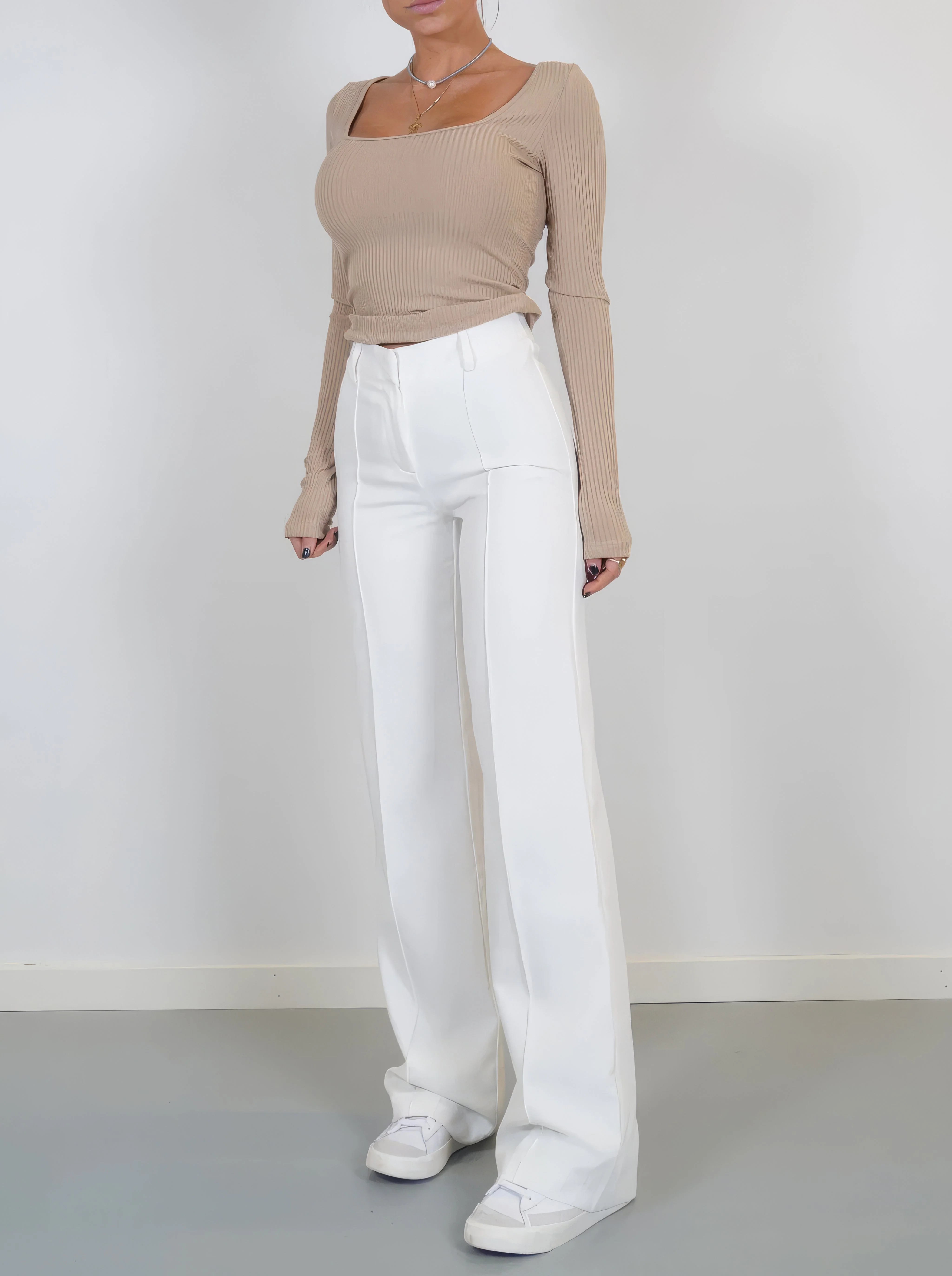 Damen High-Waisted Arbeitshose - Weites Bein Passform - Image 4