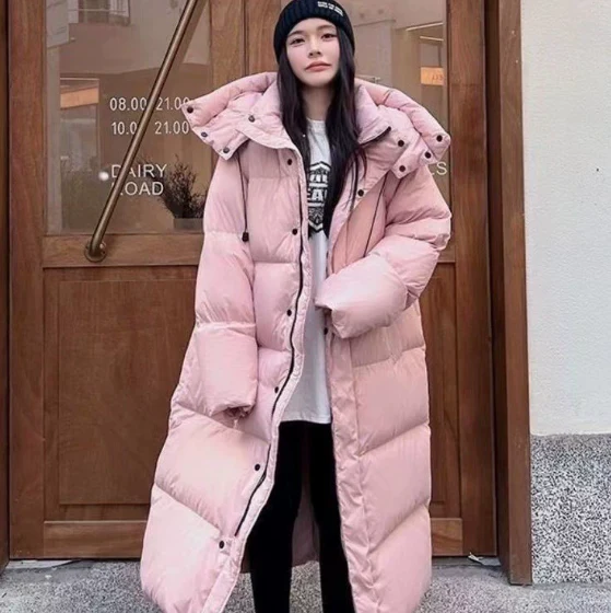 Damen Langer Oversize Puffer-Mantel - Mit Kapuze und Hohem Kragen - Image 4