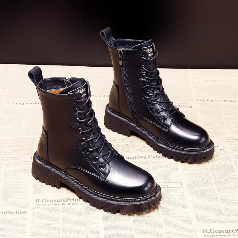 Damen Schwarze Knöchelstiefel - Schnürung mit Seitlichem Reißverschluss - Image 3