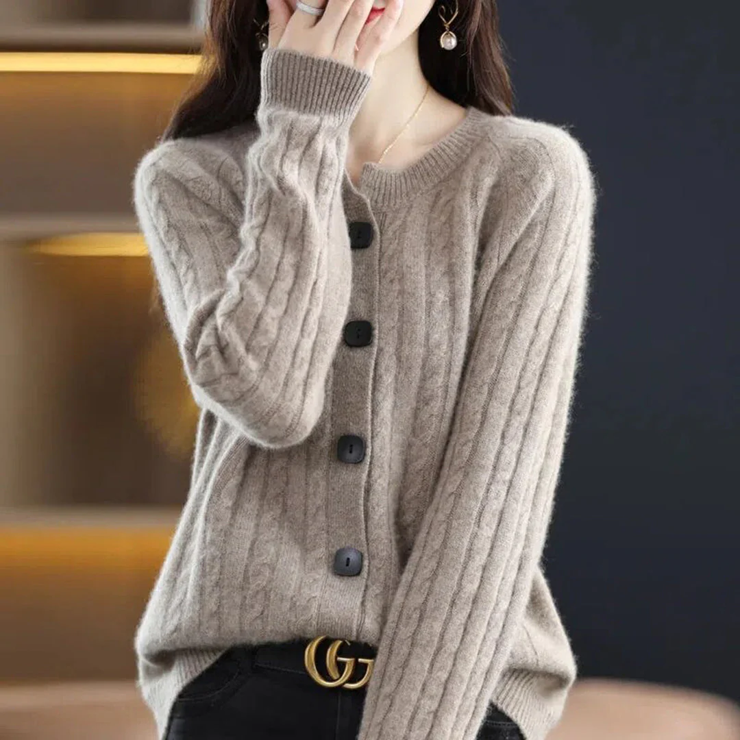Damen Zopfmuster-Strickjacke – Gemütliche Oberbekleidung - Image 9