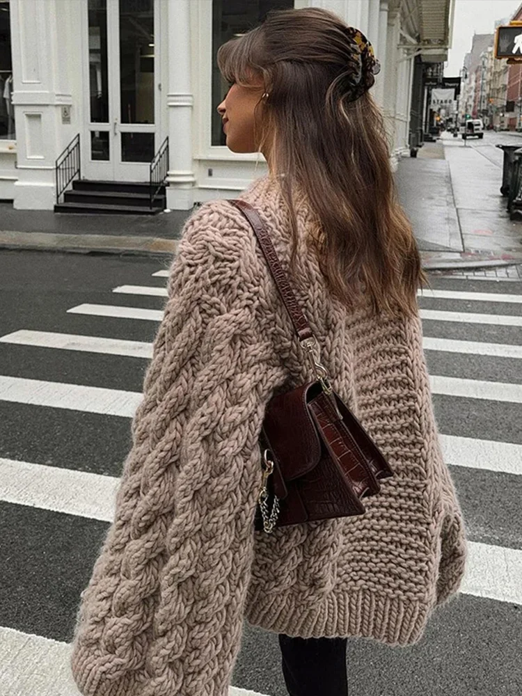 Damen Zopfstrickpullover - Oversized Fledermausärmel - Image 5