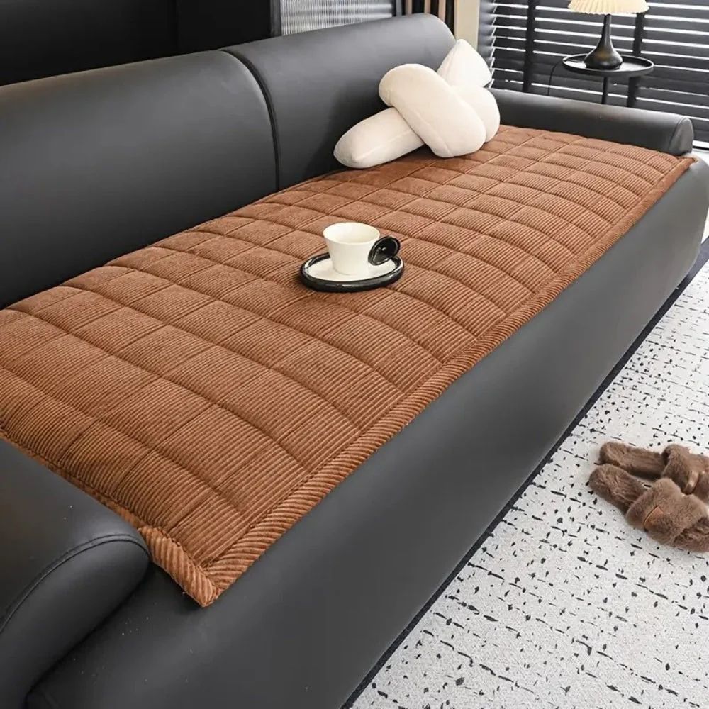 Gesteppte Couch-Abdeckmatte - Rutschfester Sofa-Schutz