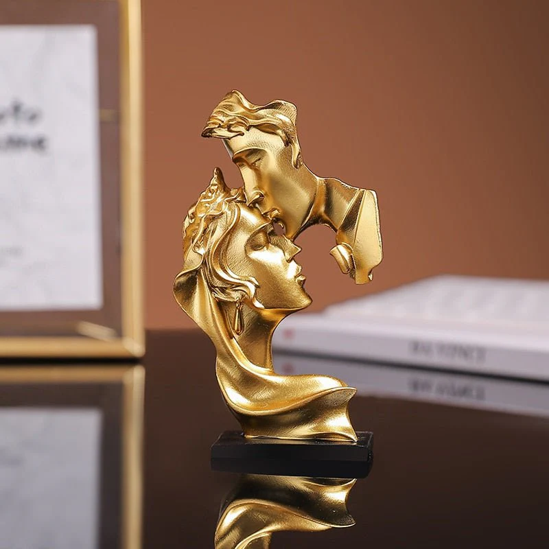 Nordic Passionate Kiss Ornament - Image 4